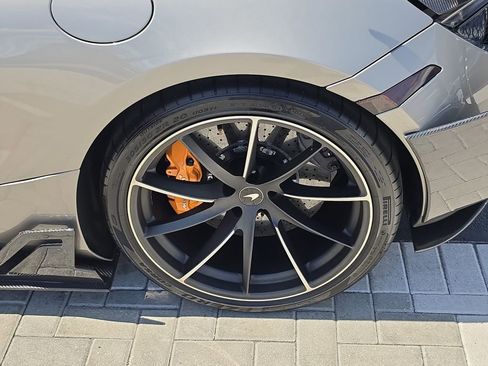 Used 2020 McLaren 720S Performance RWD image 8