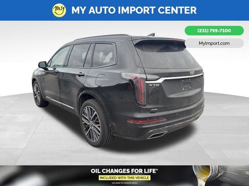 Used 2022 Cadillac XT6 Sport w/ Platinum Package image 4