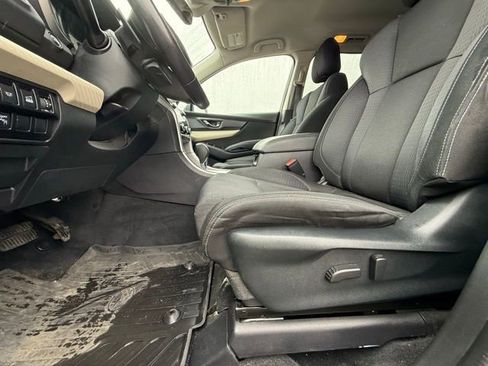 Used 2022 Subaru Ascent Premium w/ Convenience Package AWD/4WD image 11