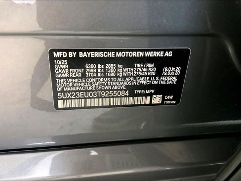 New 2026 BMW X5 xDrive40i w/ Executive Package image 21