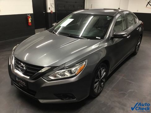 Used 2017 Nissan Altima 2.5 SL image 6