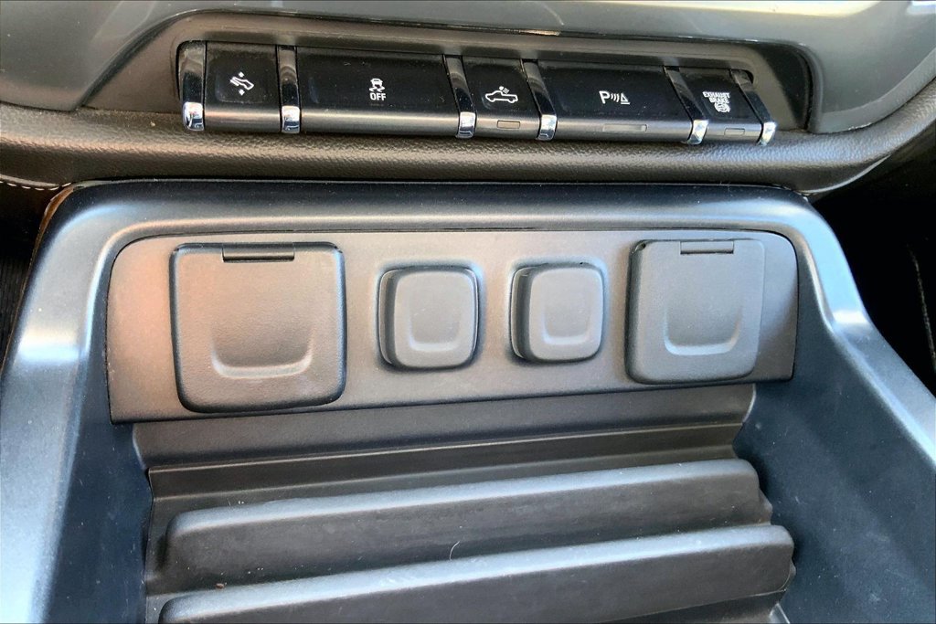 Used 2018 Chevrolet Silverado 3500 LTZ w/ Duramax Plus Package AWD/4WD image 16
