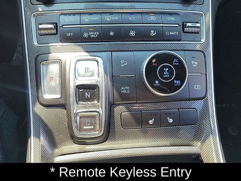 Used 2023 Hyundai Santa Fe Blue AWD/4WD image 25