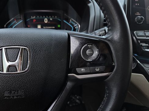 Certified 2022 Honda Odyssey Touring image 25