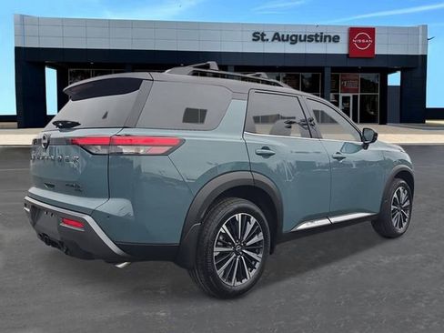 New 2026 Nissan Pathfinder Platinum image 5