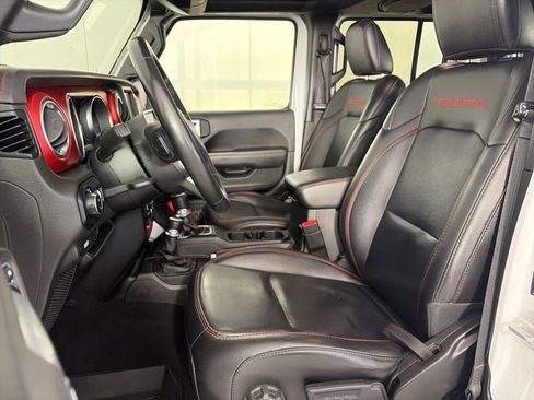 Used 2020 Jeep Gladiator Rubicon w/ Dual Top Group image 11