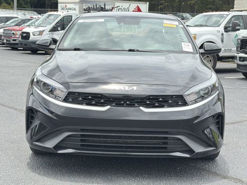 Used 2024 Kia Forte LXS FWD image 6