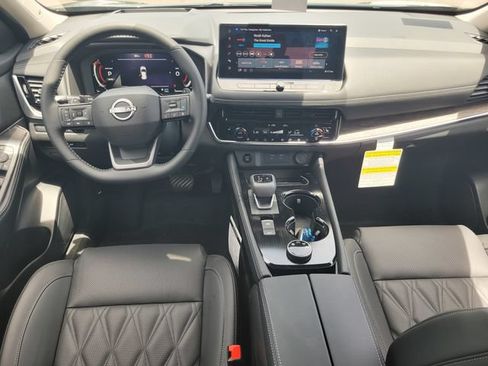 New 2026 Nissan Rogue Platinum w/ Platinum Premium Package AWD/4WD image 10