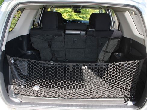 Used 2016 Toyota 4Runner SR5 AWD/4WD image 8