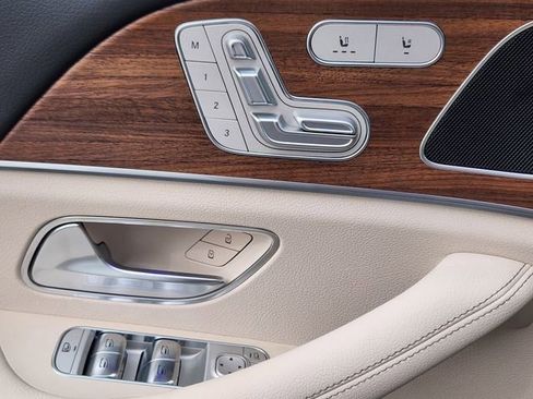 Used 2026 Mercedes-Benz GLE 350 4MATIC image 11