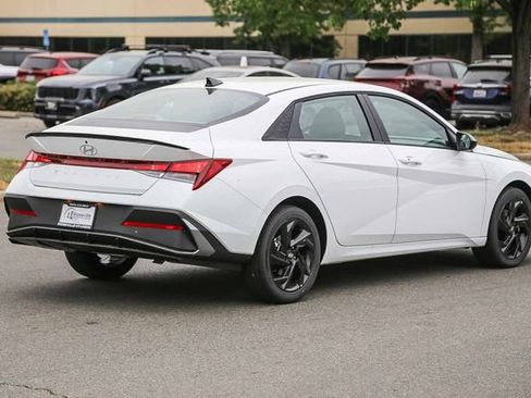 New 2026 Hyundai Elantra Sport FWD image 7