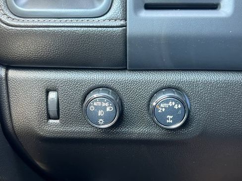 Used 2022 GMC Canyon Elevation w/ Elevation Premium Package AWD/4WD image 20