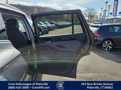 New 2026 Volkswagen Tiguan SE AWD/4WD image 45