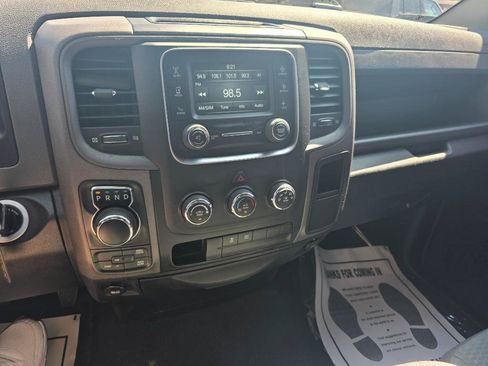 Used 2019 RAM 1500 Express w/ Express Value Package AWD/4WD image 16