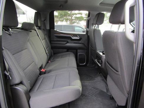 Used 2022 Chevrolet Silverado 1500 RST w/ Z71 Off-Road Package image 16