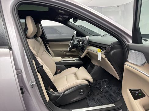 New 2026 Volvo EX90 Ultra AWD/4WD image 14