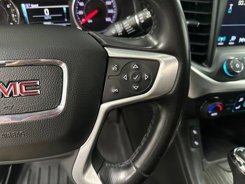 Used 2019 GMC Acadia SLT AWD/4WD image 16