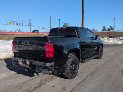 Used 2021 Chevrolet Colorado Z71 w/ Z71 Midnight Edition image 3