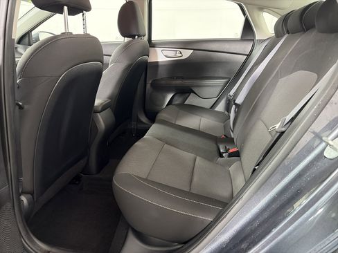 Used 2024 Kia Forte LXS w/ LXS Technology Package image 10