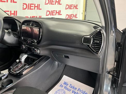 Used 2024 Kia Soul GT-Line FWD image 13