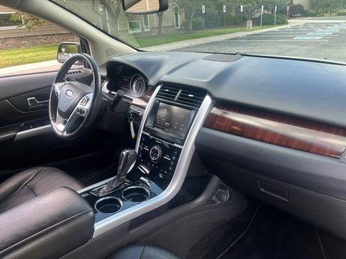 Used 2014 Ford Edge Limited AWD/4WD image 17