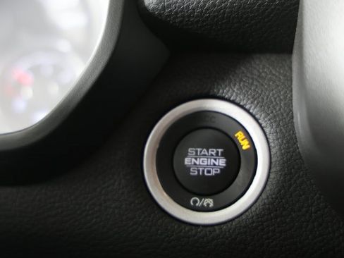 Used 2024 RAM 1500 Lone Star image 20