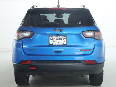 Used 2024 Jeep Compass Trailhawk w/ Trailhawk Elite Group AWD/4WD image 45