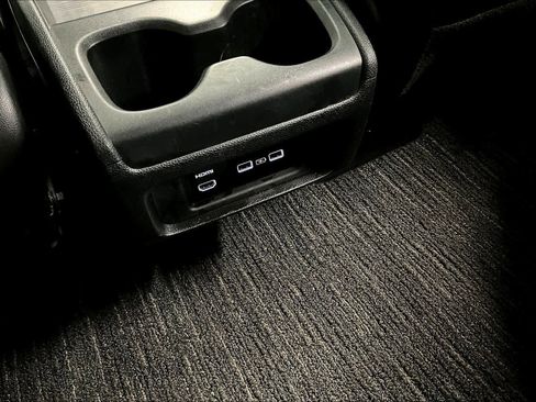 Used 2023 Honda Odyssey Touring image 38