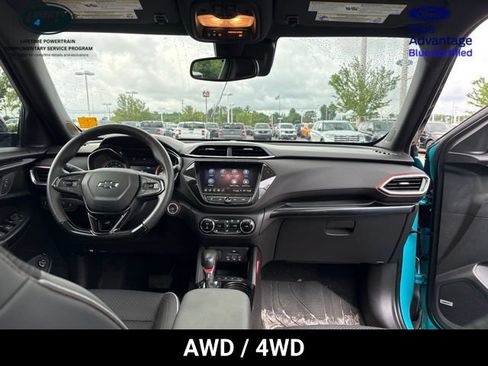 Used 2021 Chevrolet TrailBlazer RS w/ Sun and Liftgate Package AWD/4WD image 13
