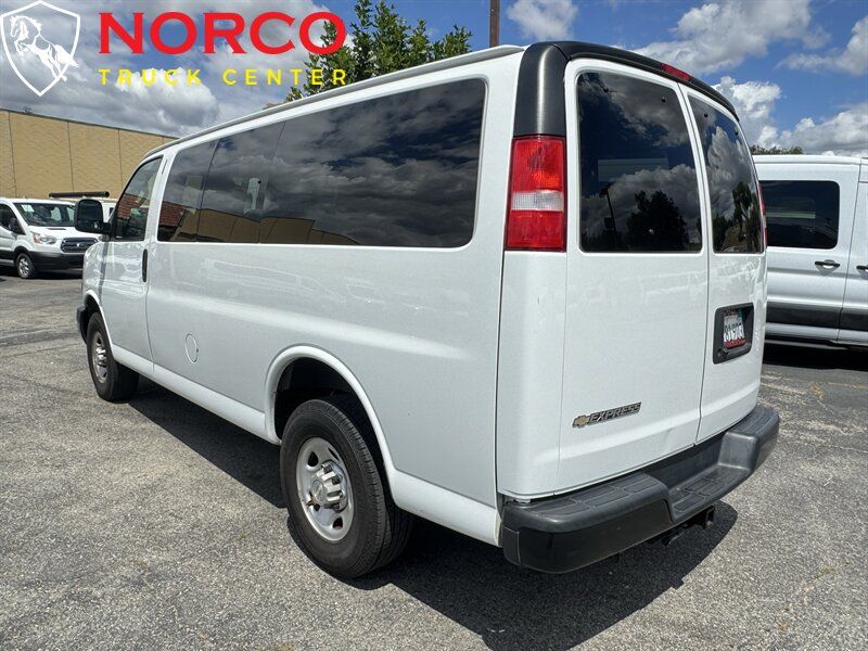 Used 2021 Chevrolet Express 3500 LS RWD image 8