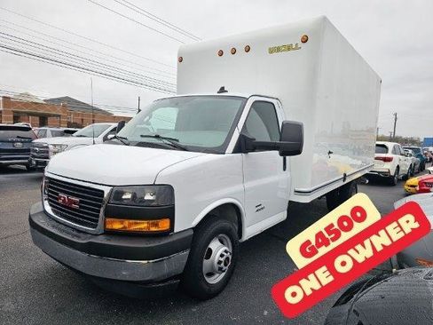 Used 2022 GMC Savana 4500 4500 Van 177 w/ Power Convenience Package image 1