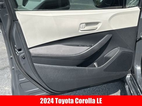 Certified 2024 Toyota Corolla LE image 4