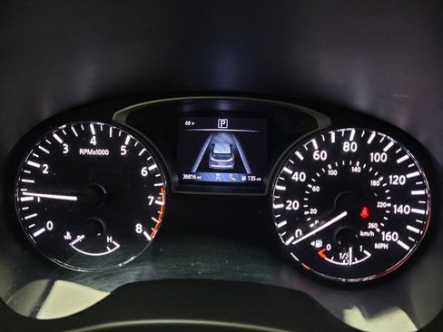 Used 2020 Nissan Pathfinder SV w/ Cargo Package FWD image 23