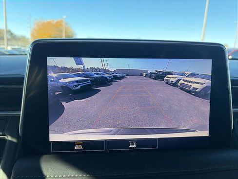 Used 2021 Chevrolet Tahoe Z71 image 20