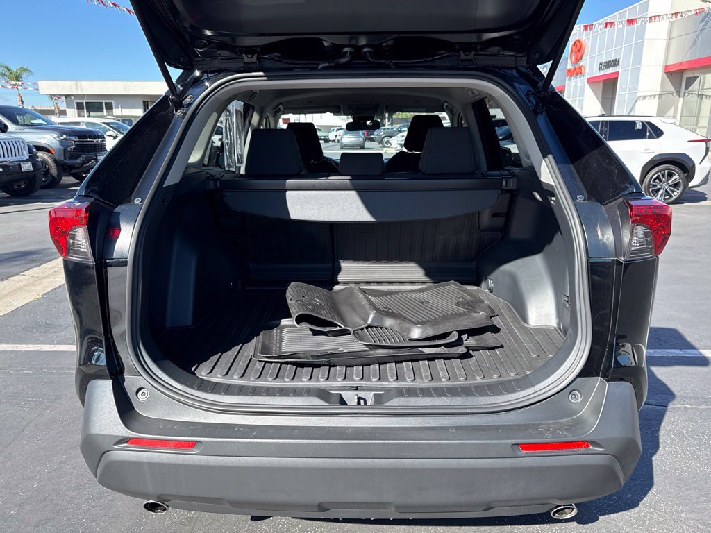 Certified 2025 Toyota RAV4 LE FWD image 15