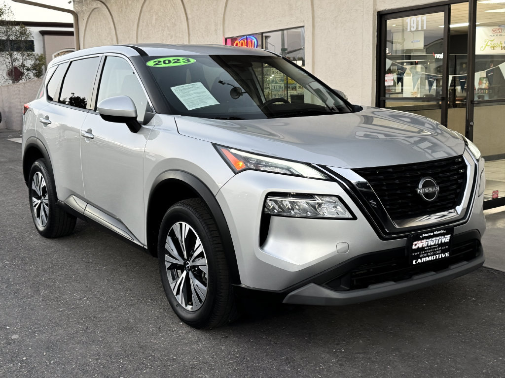 Used 2023 Nissan Rogue SV AWD/4WD image 1