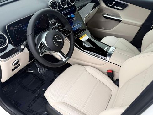 New 2026 Mercedes-Benz GLC 300 image 15