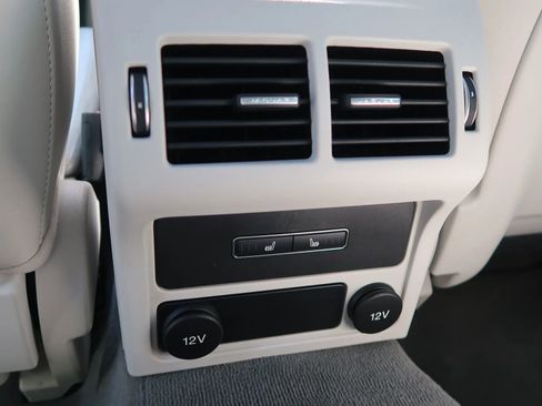 Used 2017 Jaguar XF Prestige image 42