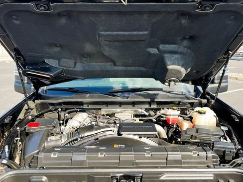 Used 2023 Chevrolet Silverado 2500 High Country image 15