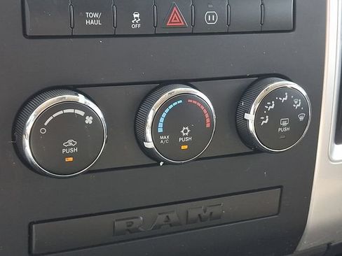 Used 2012 RAM 1500 Big Horn AWD/4WD image 19