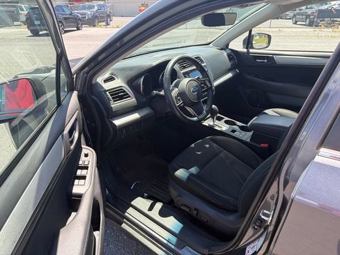 Used 2019 Subaru Outback 2.5i Premium AWD/4WD image 10