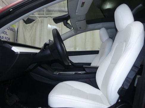 Used 2021 Tesla Model Y Long Range image 20