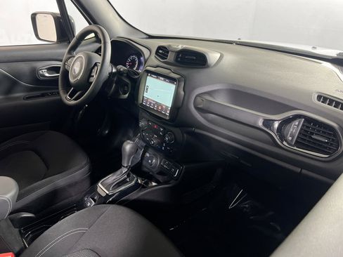 Used 2022 Jeep Renegade Altitude w/ Convenience Group image 28