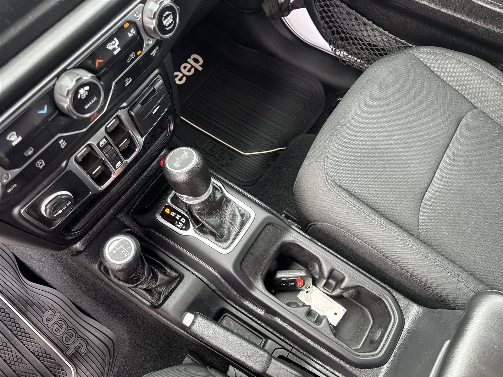 Used 2022 Jeep Wrangler Unlimited Sport AWD/4WD image 26