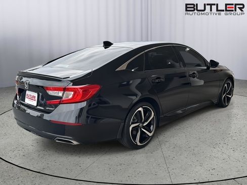 Used 2022 Honda Accord Sport image 5