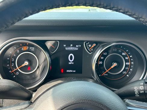 Used 2022 Jeep Wrangler Unlimited Sport AWD/4WD image 24