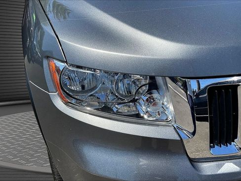 Used 2013 Jeep Grand Cherokee Laredo AWD/4WD image 29