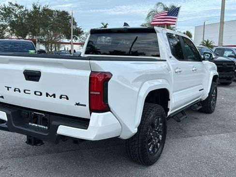 Used 2024 Toyota Tacoma SR5 image 10