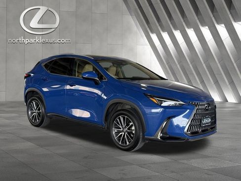 Certified 2025 Lexus NX 250 250 Premium image 5