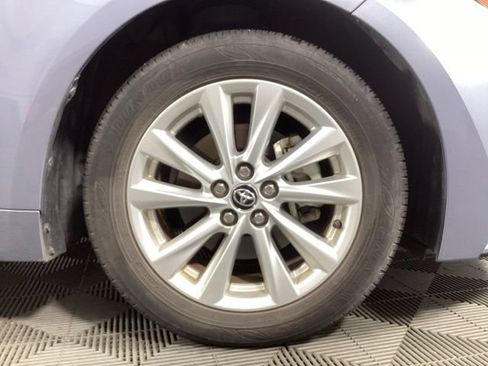 Used 2023 Toyota Corolla LE w/ LE Premium Package FWD image 11